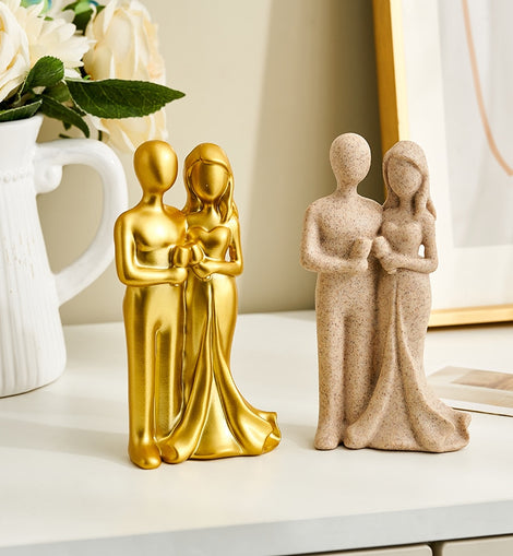 Couple Statue Golden Miniatures Bookshelf Decoration