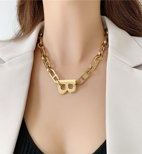 Women Luxury Design Letter B Charm Choker Necklace